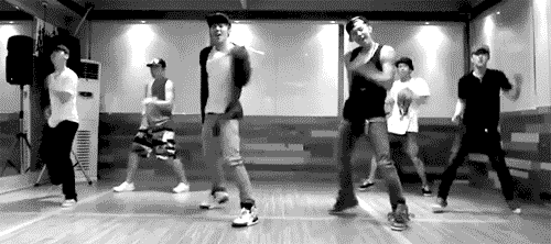 awesome synchronized dance